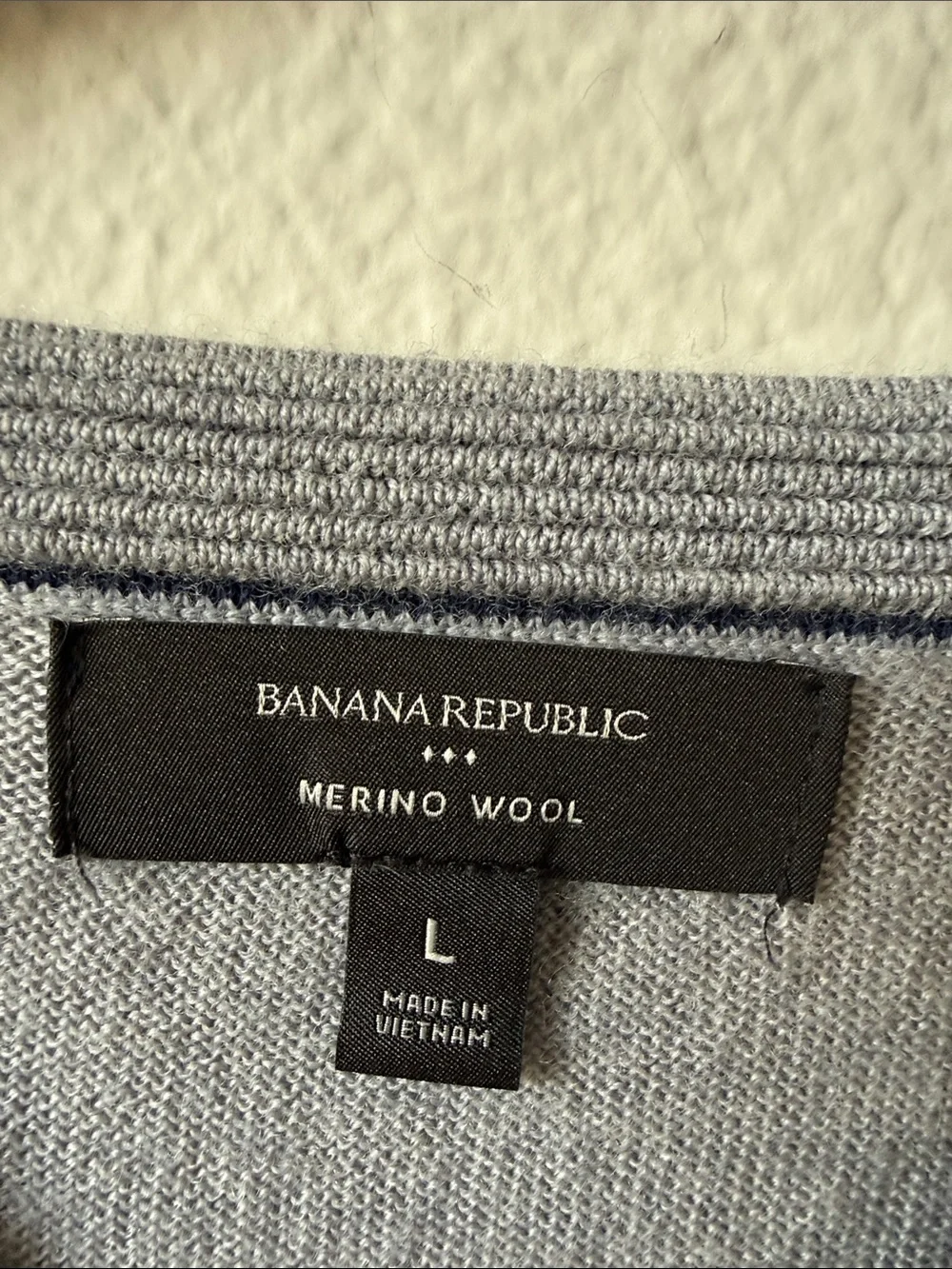 Banana Republic Light Gray Merino Wool Crewneck Sweater | Men's L